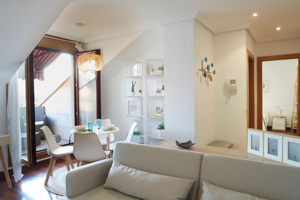 Apartamento Con Terraza A Un Paso De La Playa Gijón Exterior foto